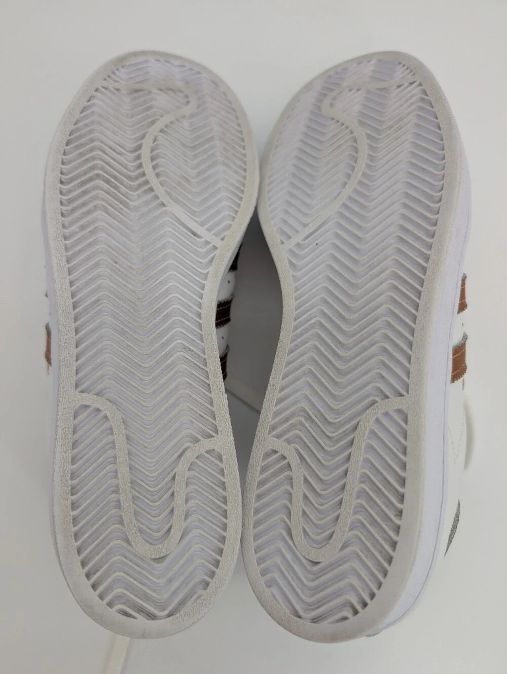 adidas Superstar Women's White Copper Metallic Sneakers US 10